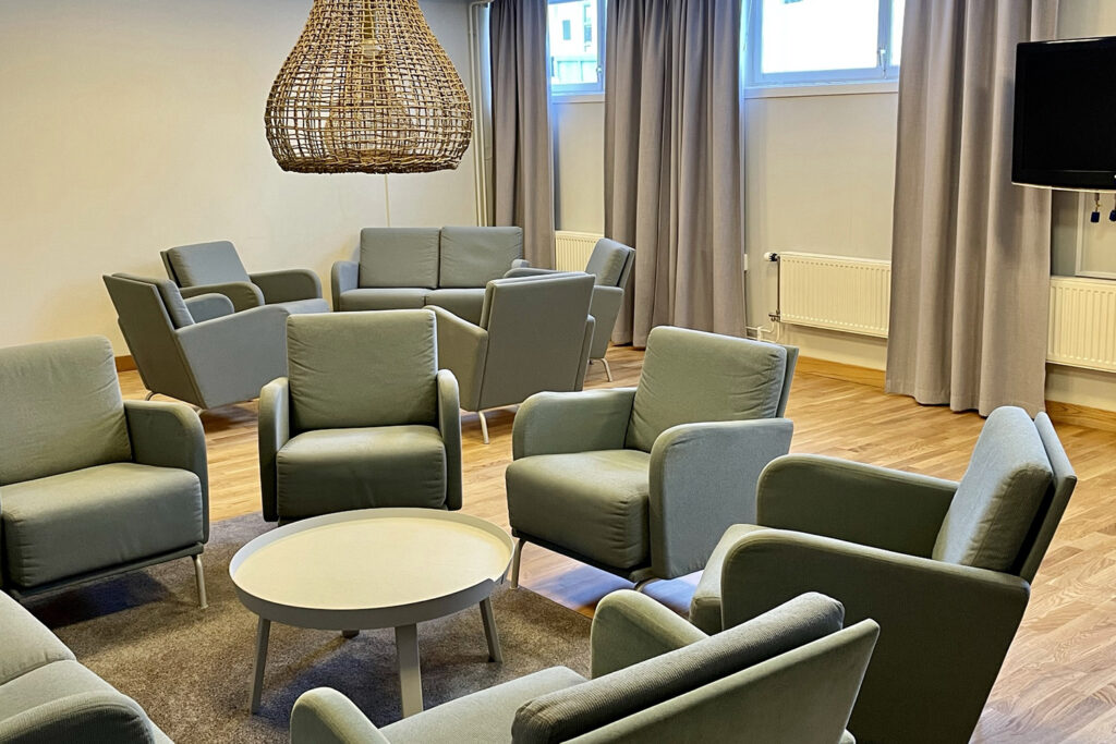 Avslappnade möten på hotellet