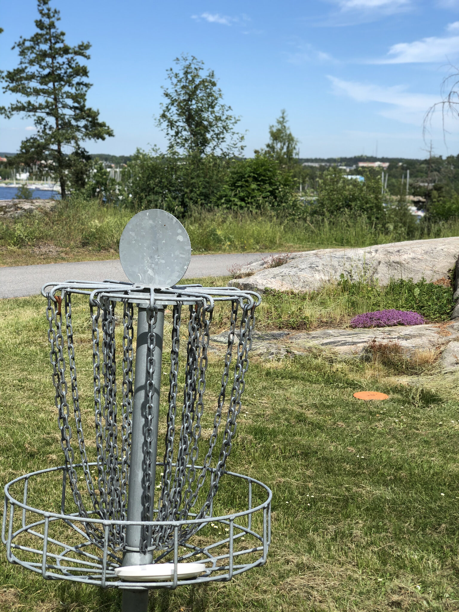 Frisbeegolf på Runö Möten & Events