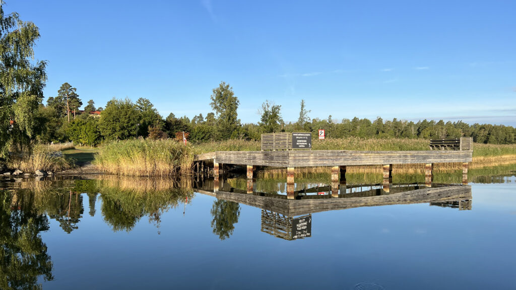 Lägg till vid bryggan till Runö Möten & Events